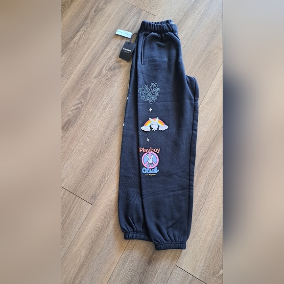 PLAYBOY by PACSUN Smile Club Sweatpants - Picture 10 of 10